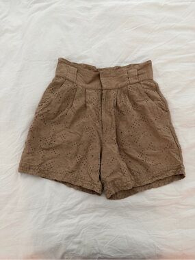 Solid & Striped tan khaki eyelet shorts size M